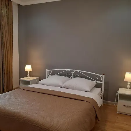 شقة New !!! Modern Lux In The Center With A Terrace *